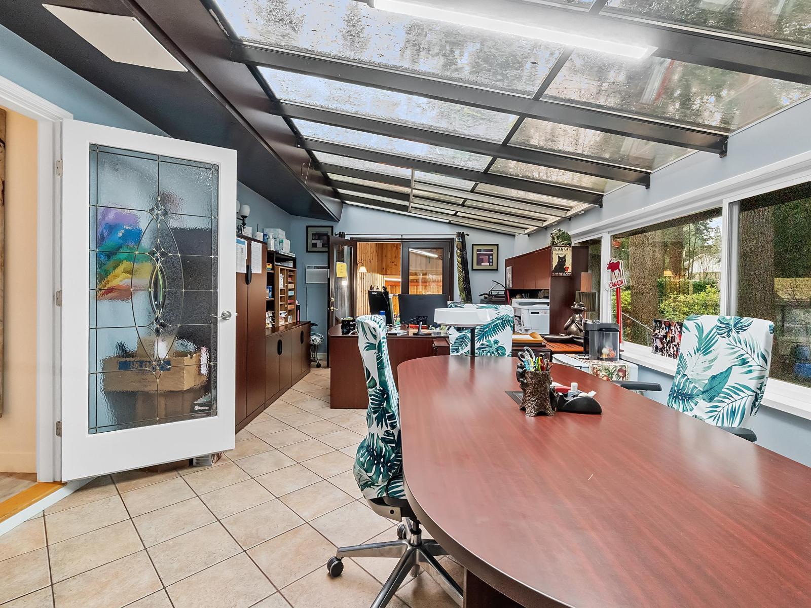 6436 MCKENZIE Drive, Delta