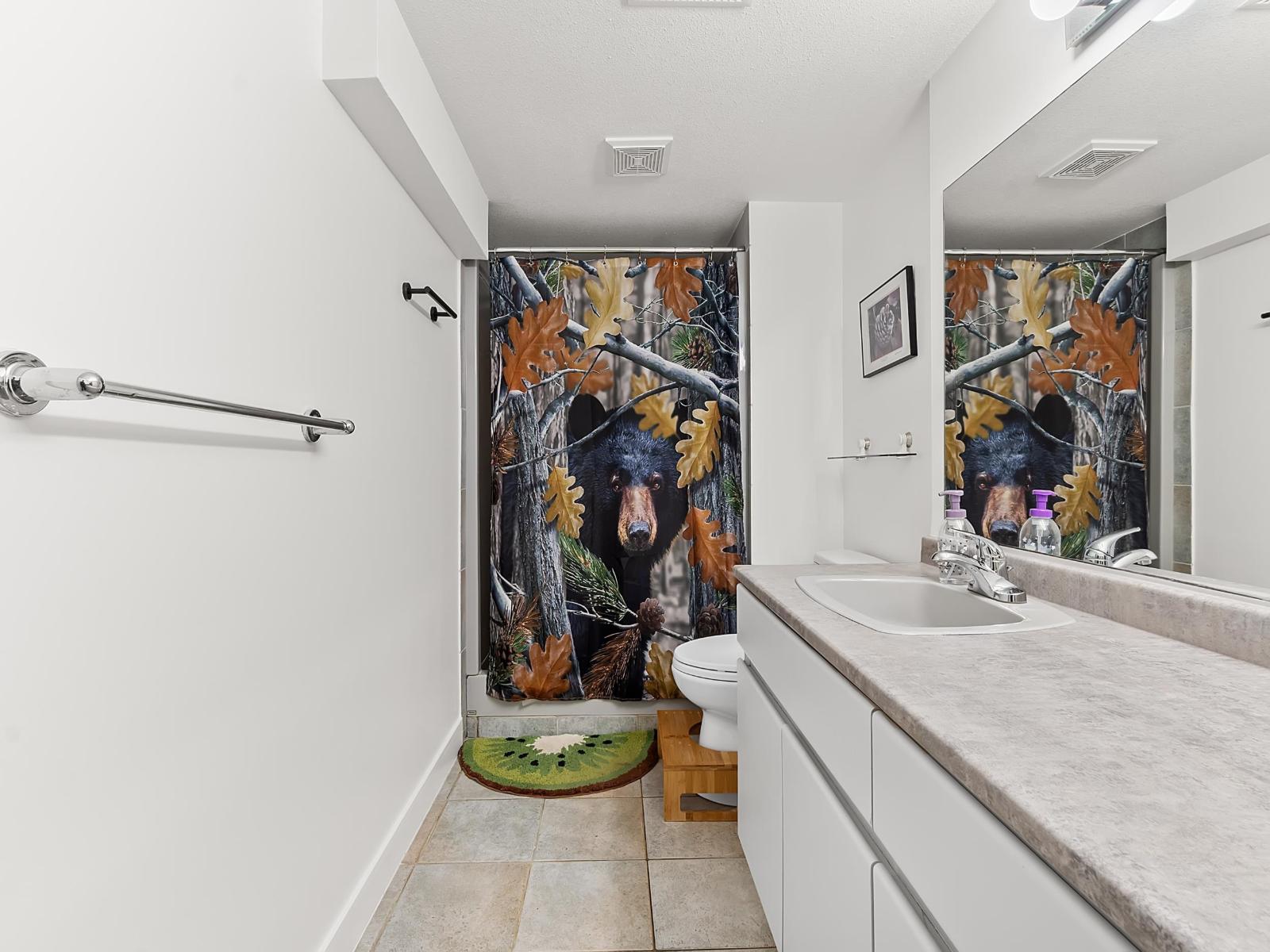 6436 MCKENZIE Drive, Delta