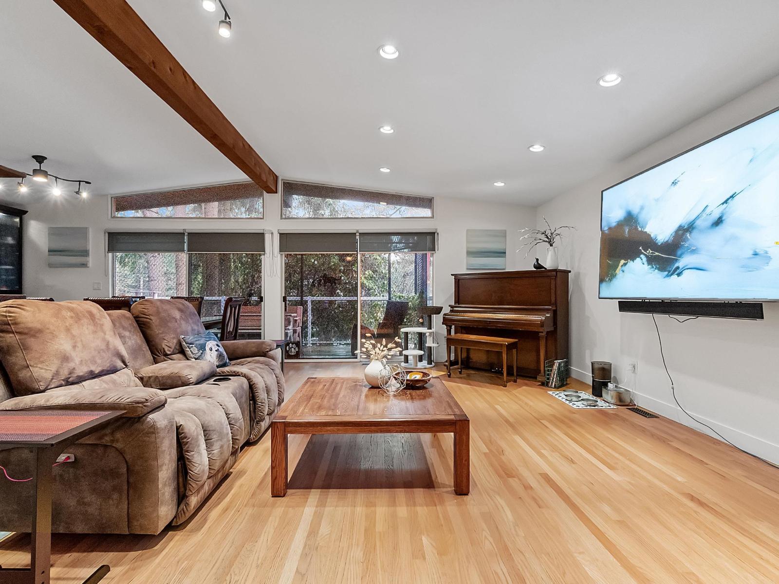 6436 MCKENZIE Drive, Delta