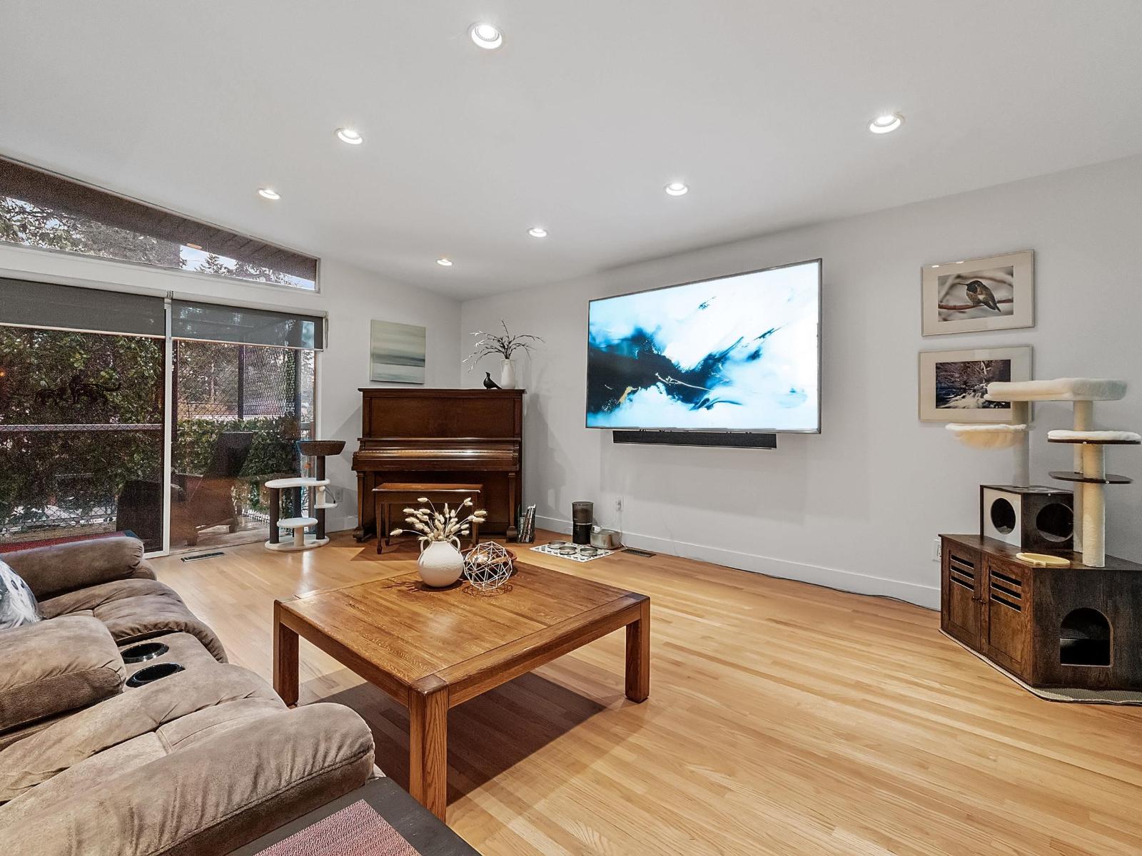 6436 MCKENZIE Drive, Delta