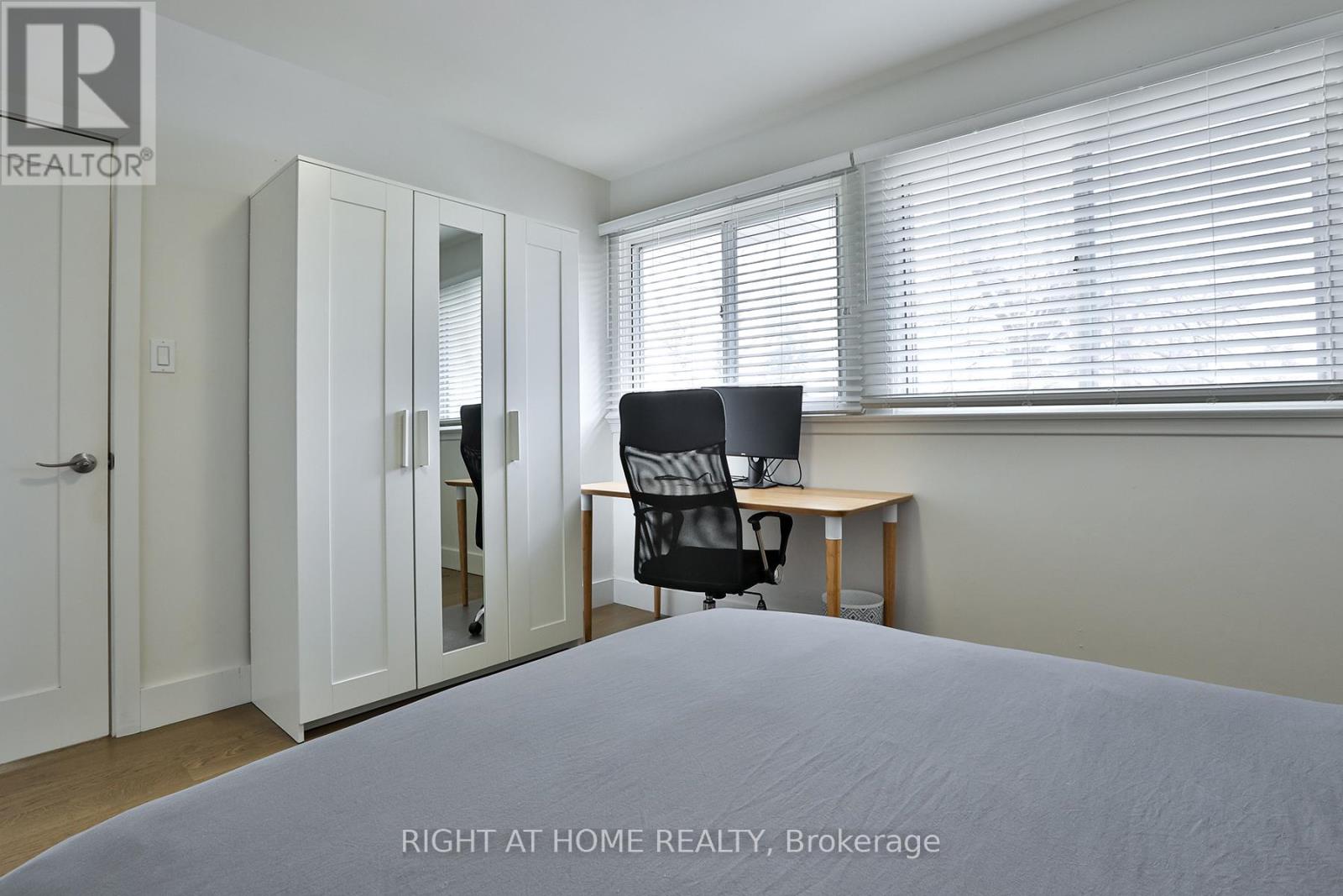 34 SCARCLIFF GARDENS - 24
