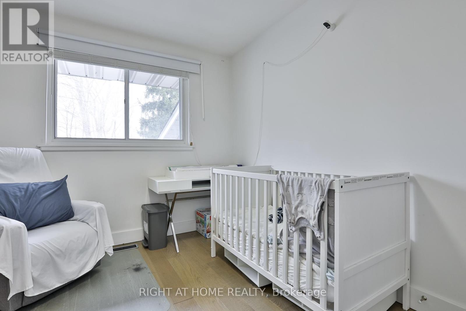 34 SCARCLIFF GARDENS - 27