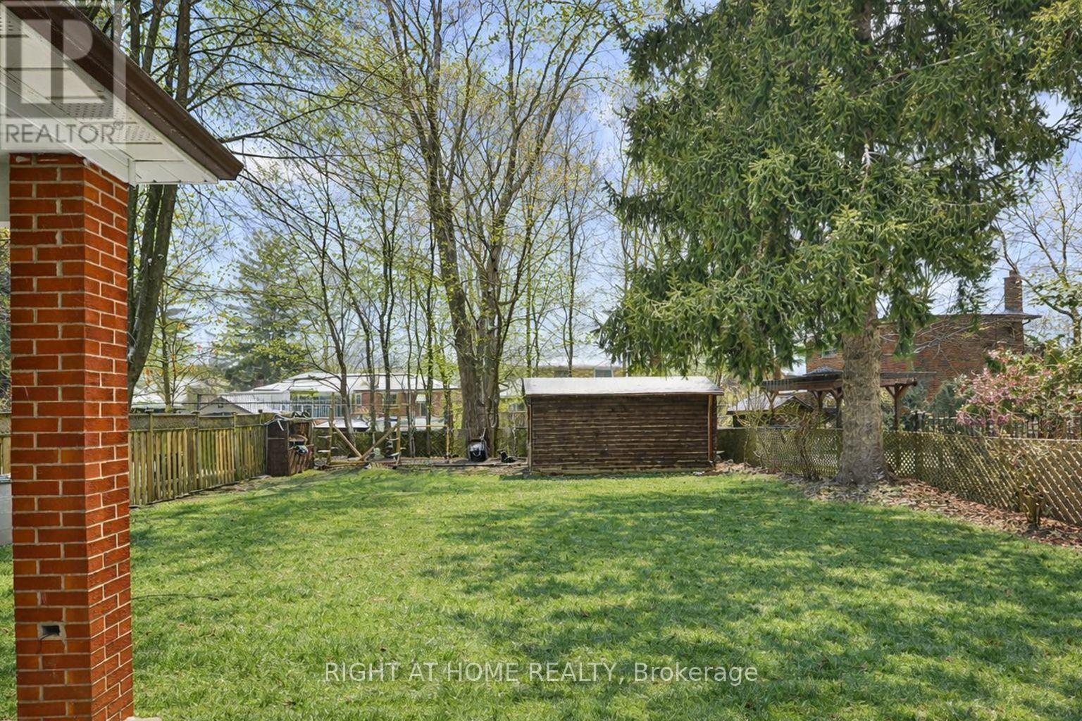 34 SCARCLIFF GARDENS - 36