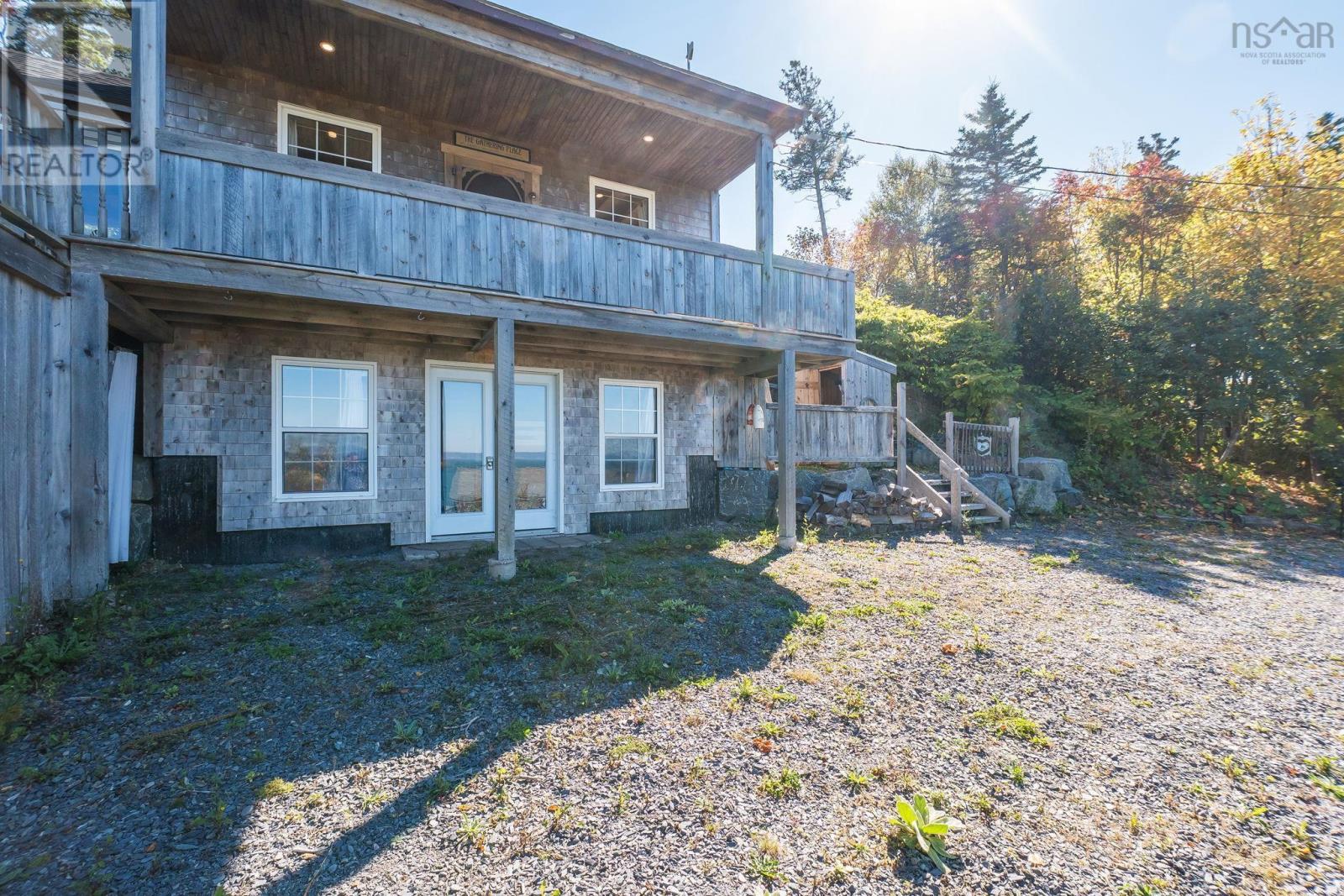 Property 37 of 51 of 54 Cove Road