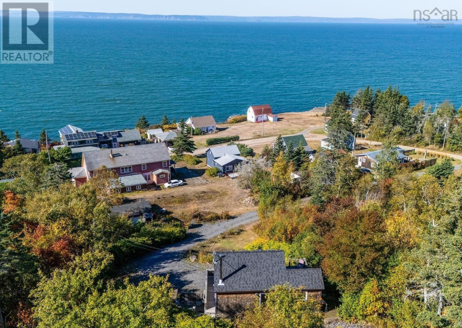 Property 46 of 51 of 54 Cove Road