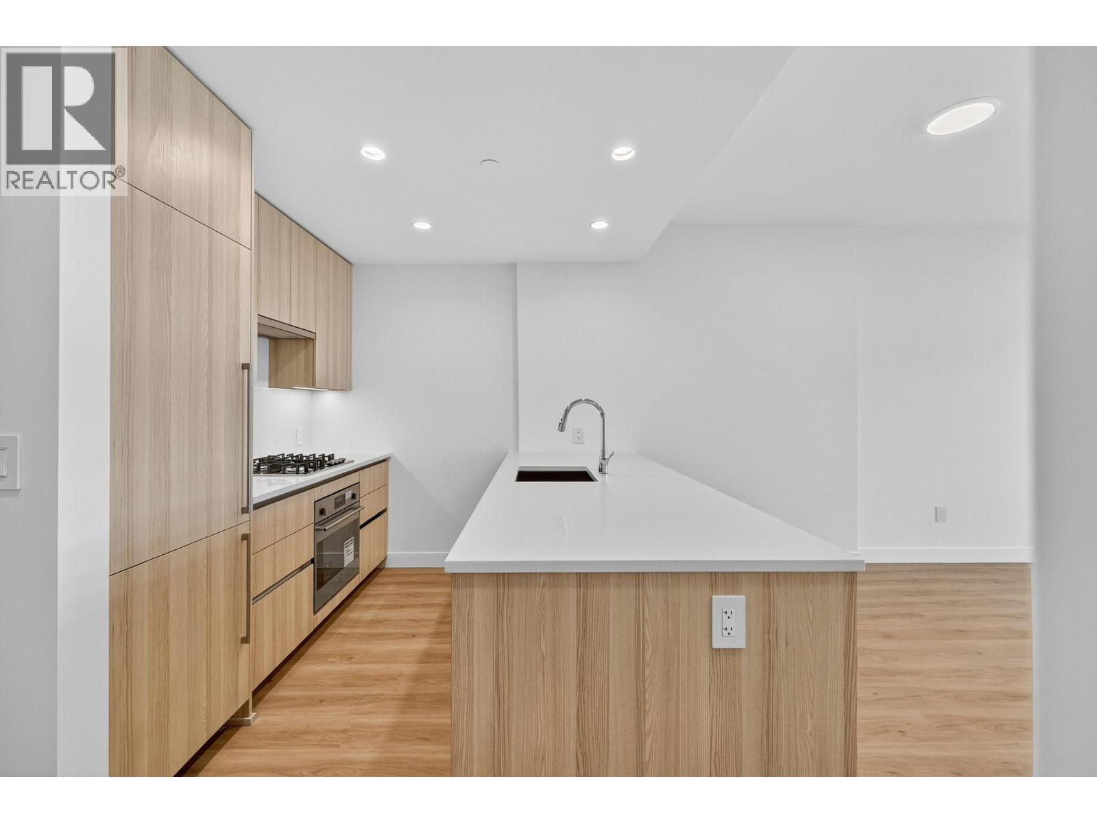 1308 1626 Water Street, Kelowna