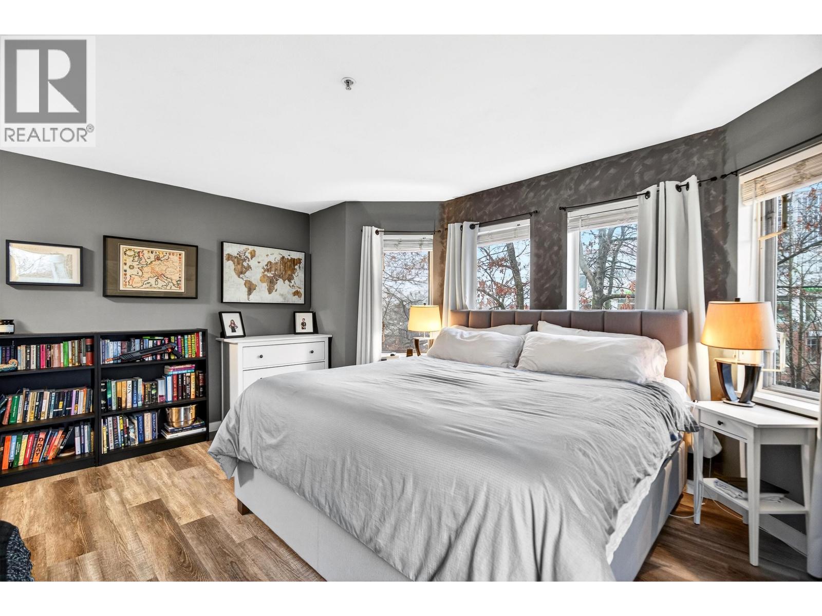 304 19236 FORD ROAD, Pitt Meadows