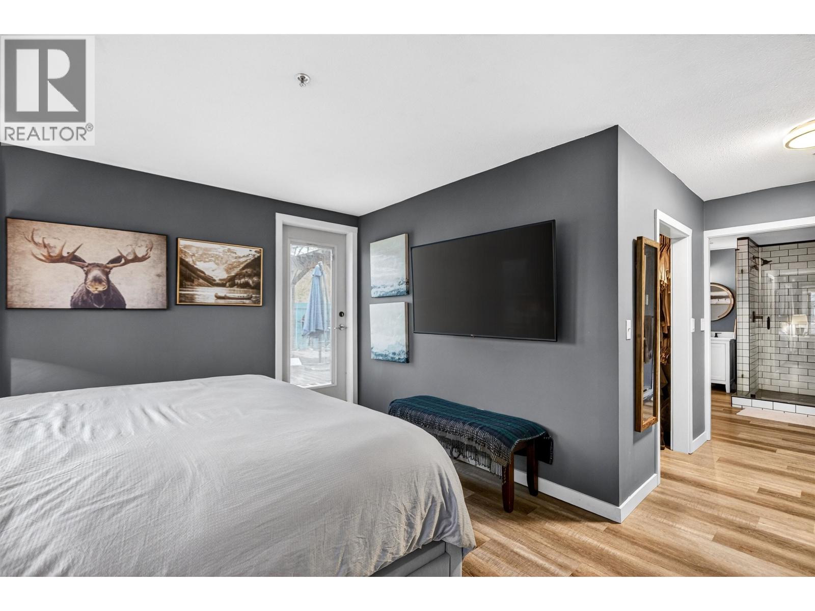 304 19236 FORD ROAD, Pitt Meadows