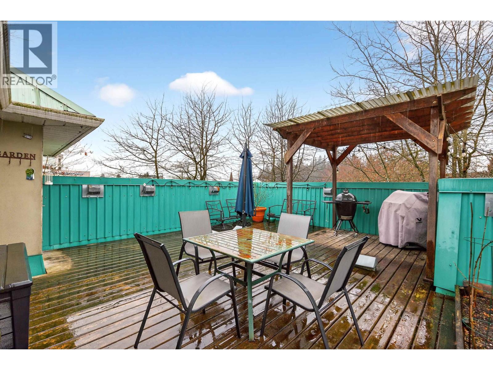 304 19236 FORD ROAD, Pitt Meadows