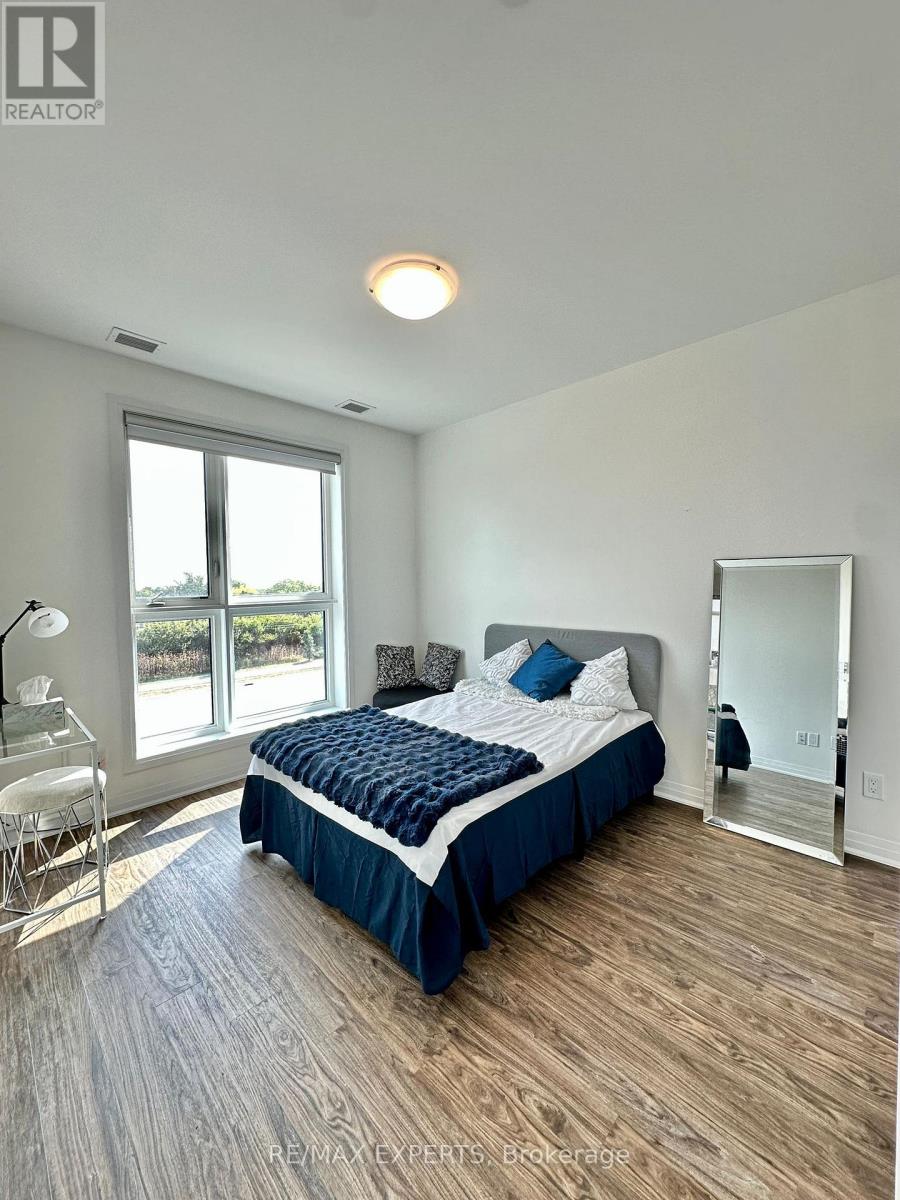 #206 95 DUNDAS STREET W - 22