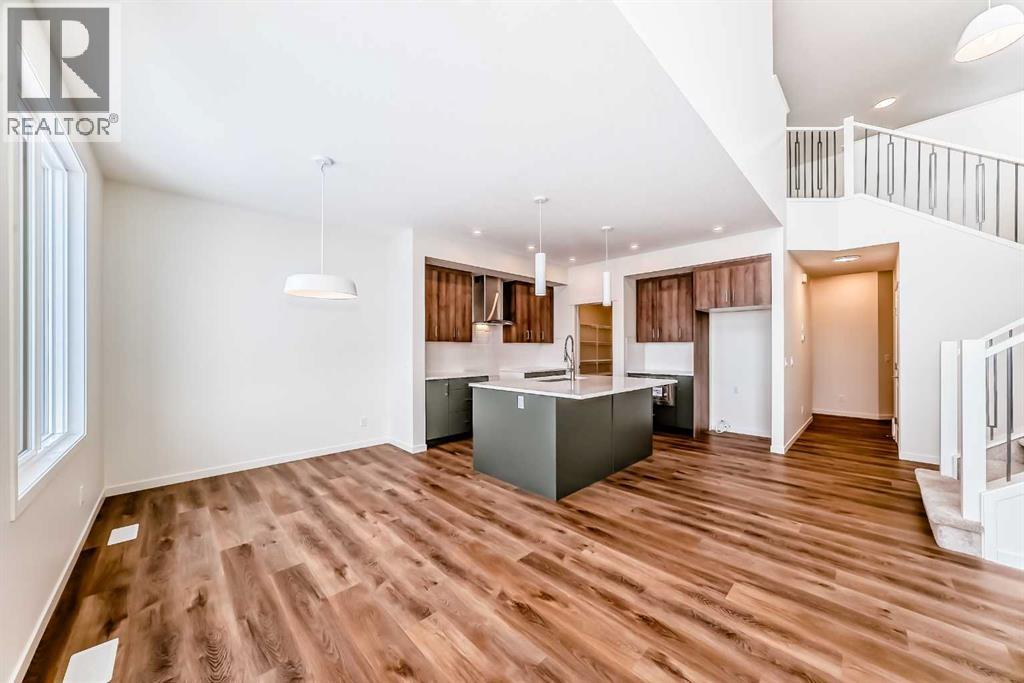 Single Family House for Sale in  Bartlett Crescent SE Rangeview Calgary 