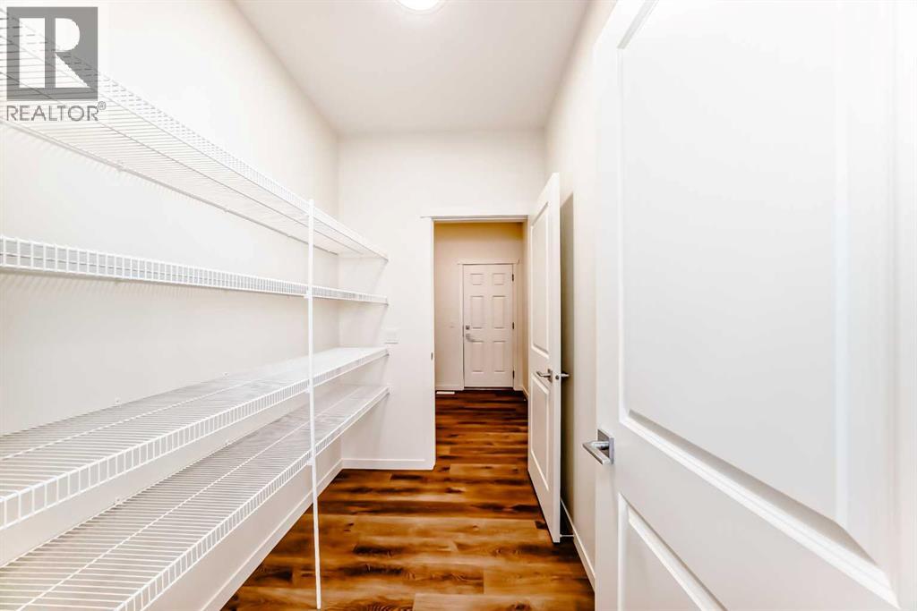 Single Family House for Sale in  Bartlett Crescent SE Rangeview Calgary 