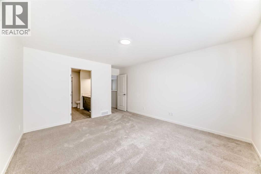 Single Family House for Sale in  Bartlett Crescent SE Rangeview Calgary 