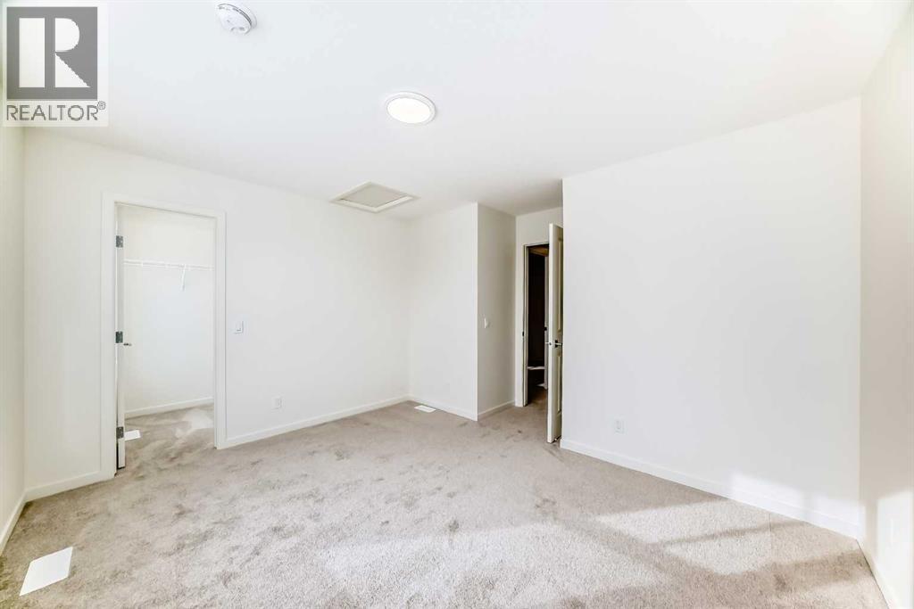 Single Family House for Sale in  Bartlett Crescent SE Rangeview Calgary 