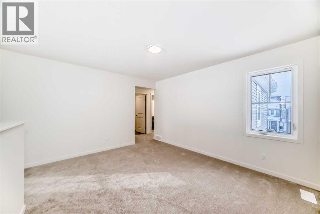 Single Family House for Sale in  Bartlett Crescent SE Rangeview Calgary 