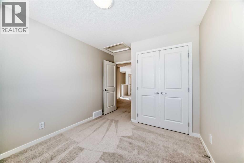Single Family House for Sale in  Mercado Landing SE Mahogany Calgary 
