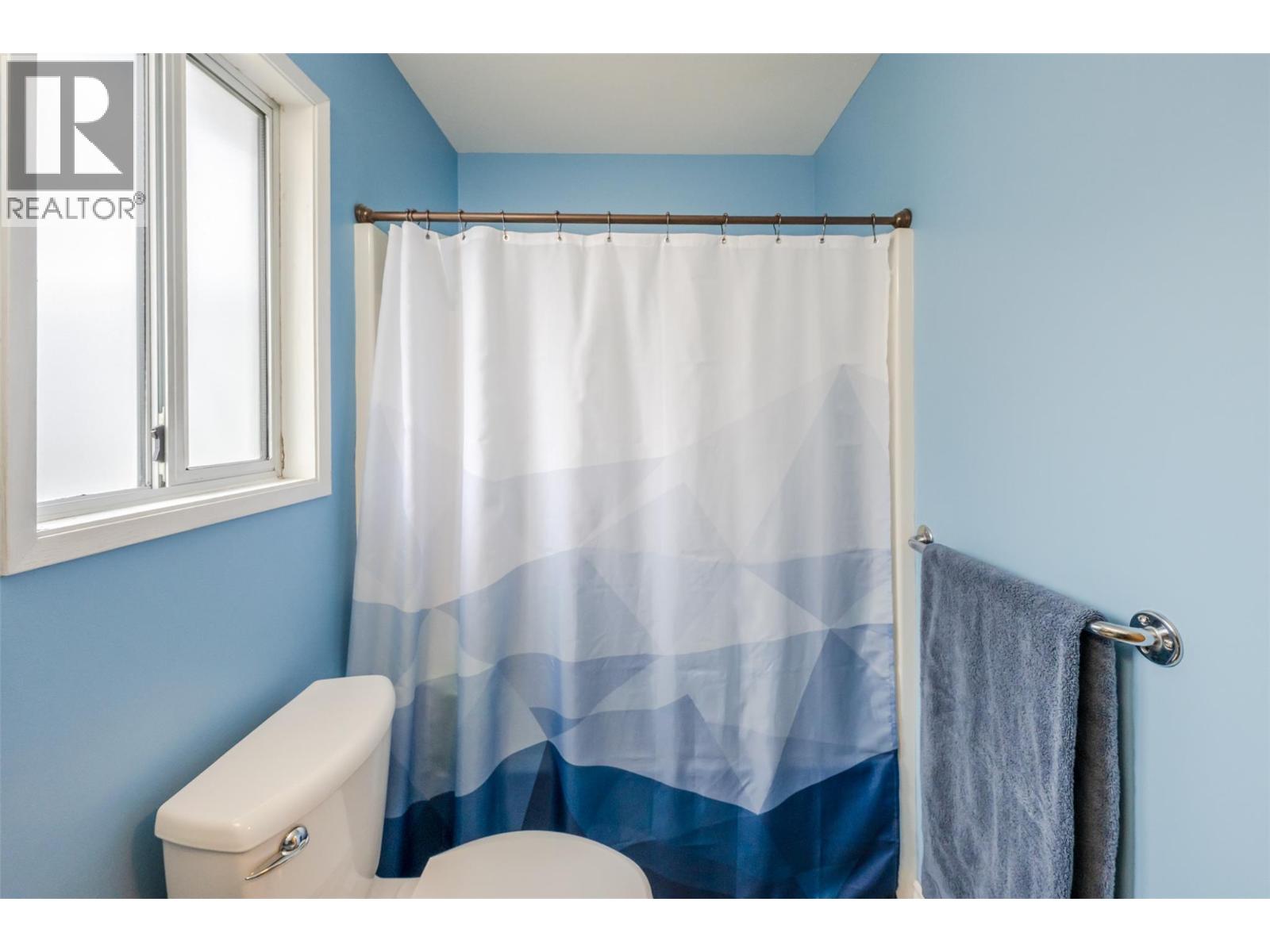 7720 Prairie Valley Road Unit# 3, Summerland