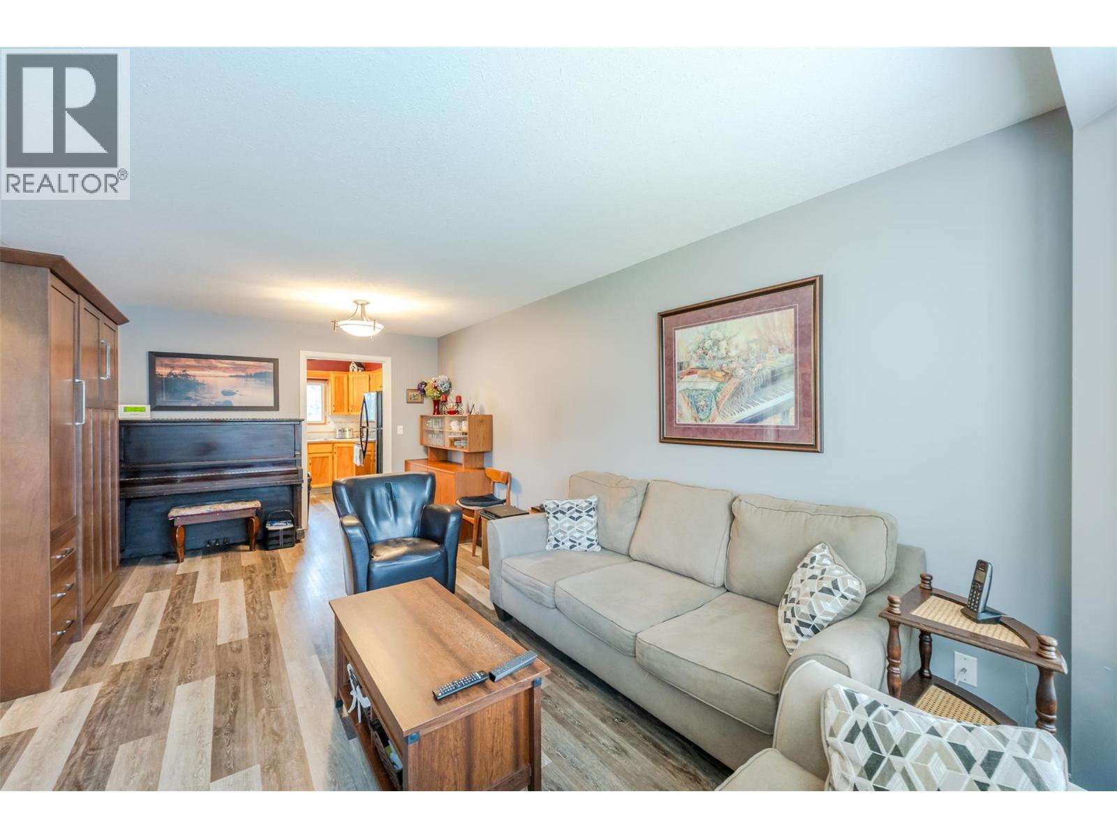 7720 Prairie Valley Road Unit# 3, Summerland
