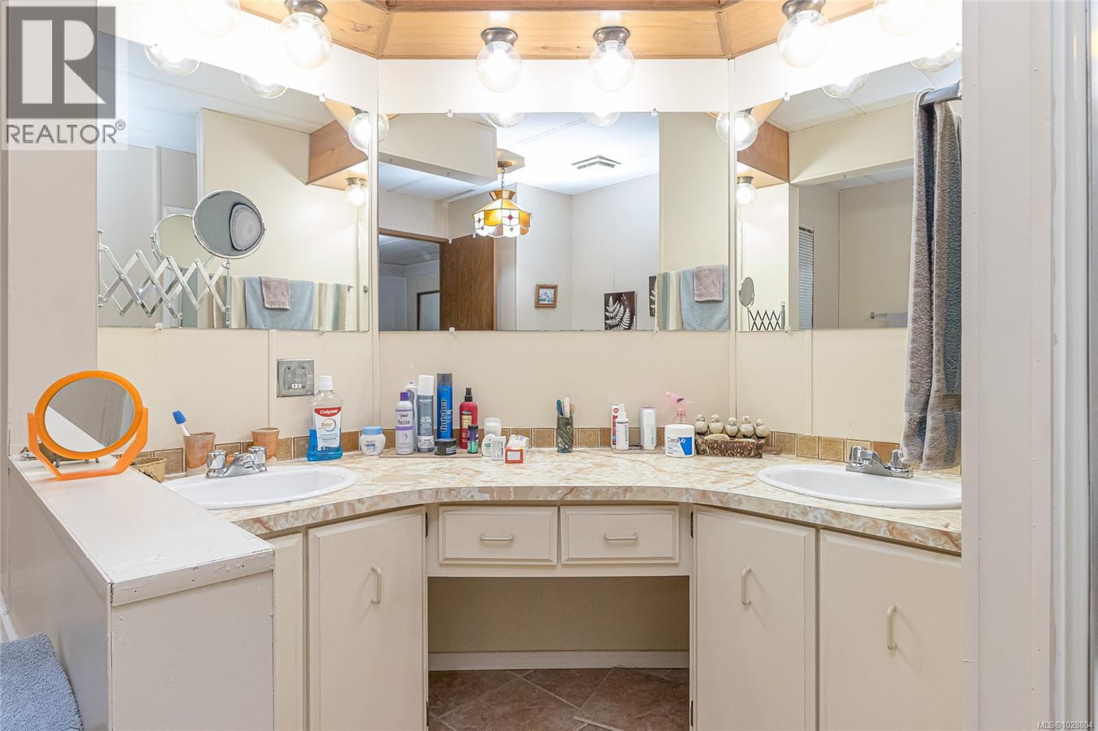 1459 SUNRISE DR - 26