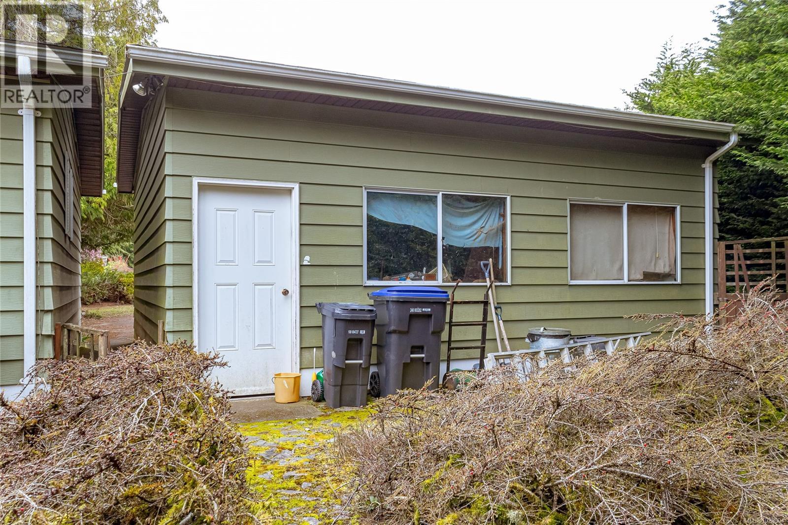 1459 SUNRISE DR - 35