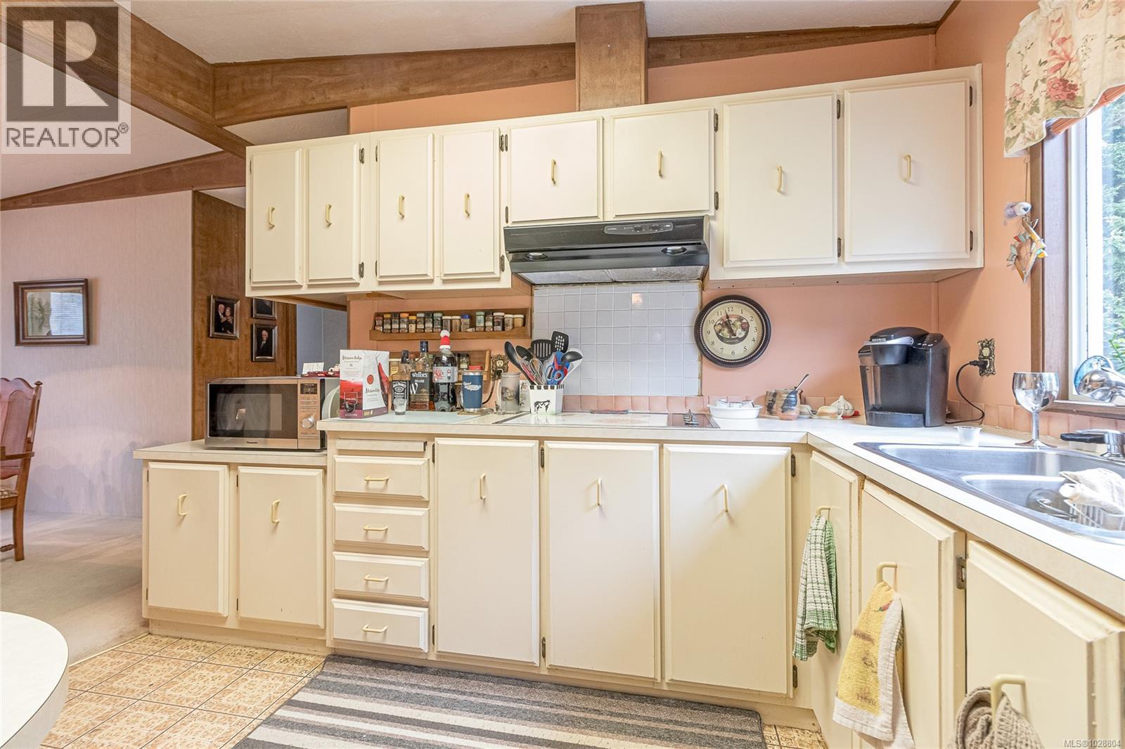 1459 SUNRISE DR - 46