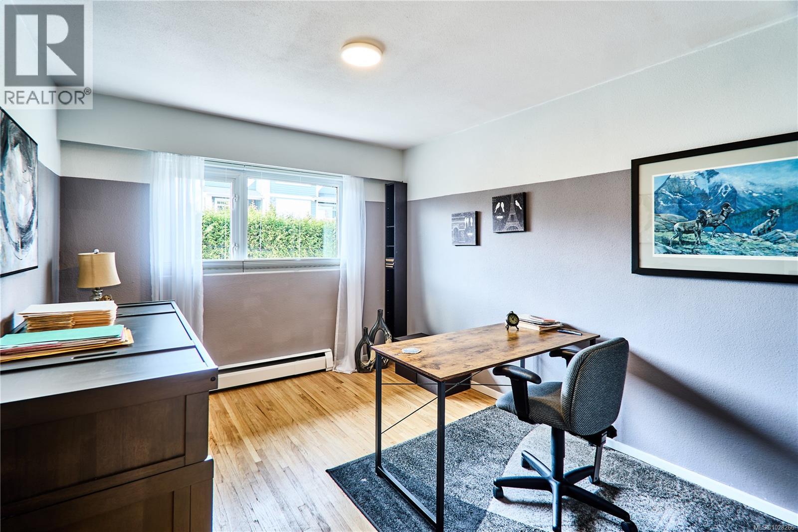 #204 375 NEWCASTLE AVE - 25