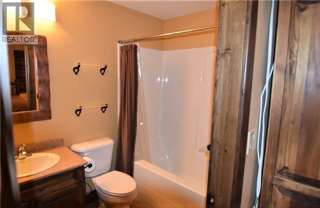 1351 GERRY SORENSEN Way Unit# D2-B, Kimberley