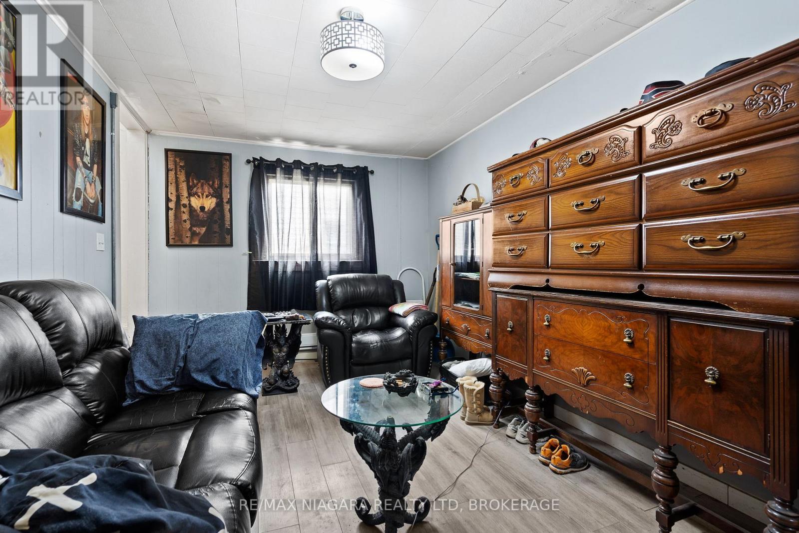 224 MITCHELL STREET - 19