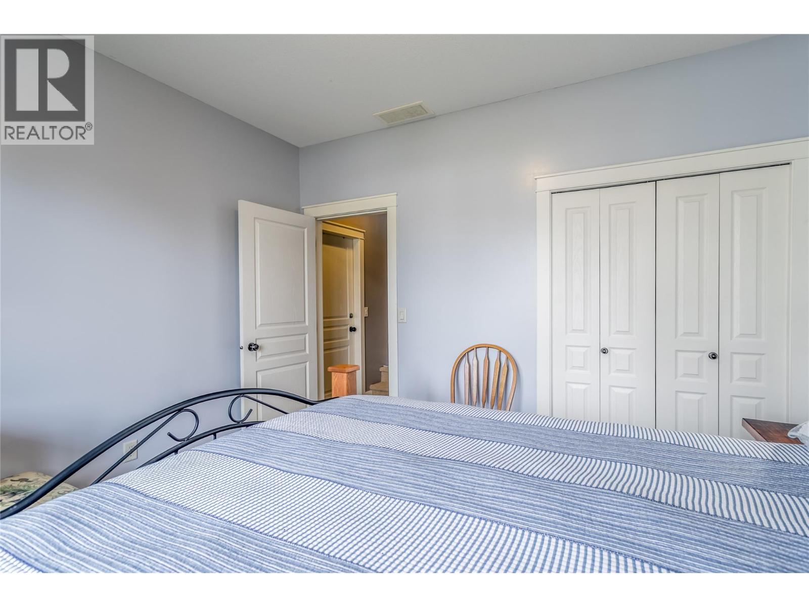 4902 Warbler Court, Kelowna