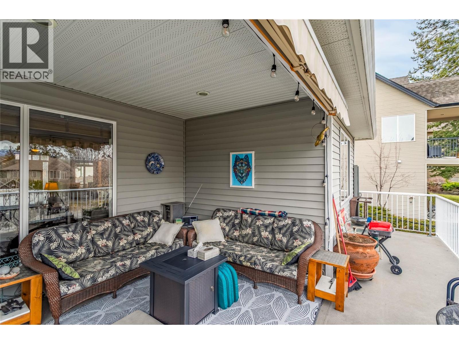 4902 Warbler Court, Kelowna