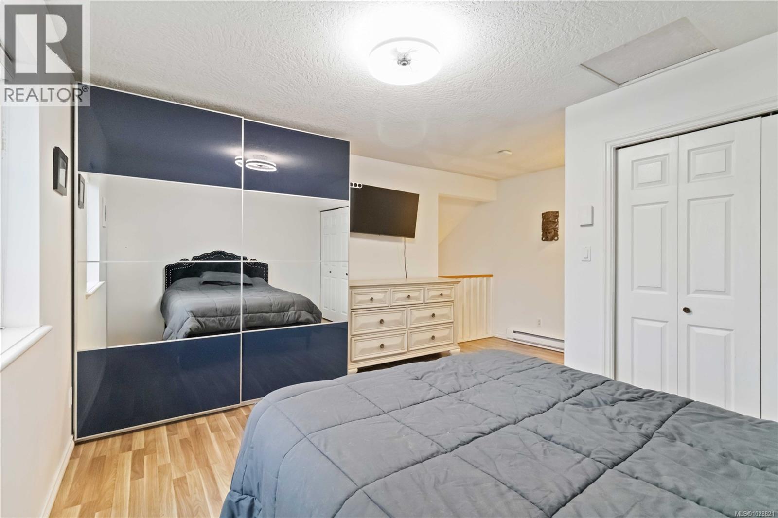 #211 2849 Peatt Rd - 15