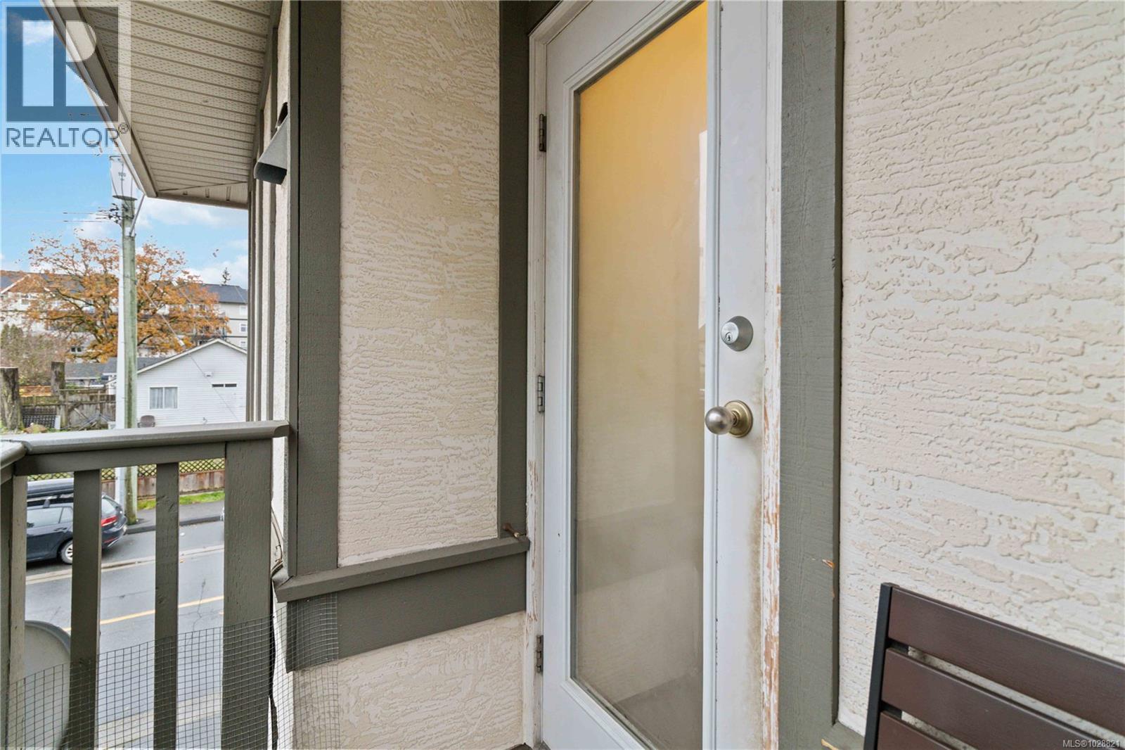 #211 2849 Peatt Rd - 20
