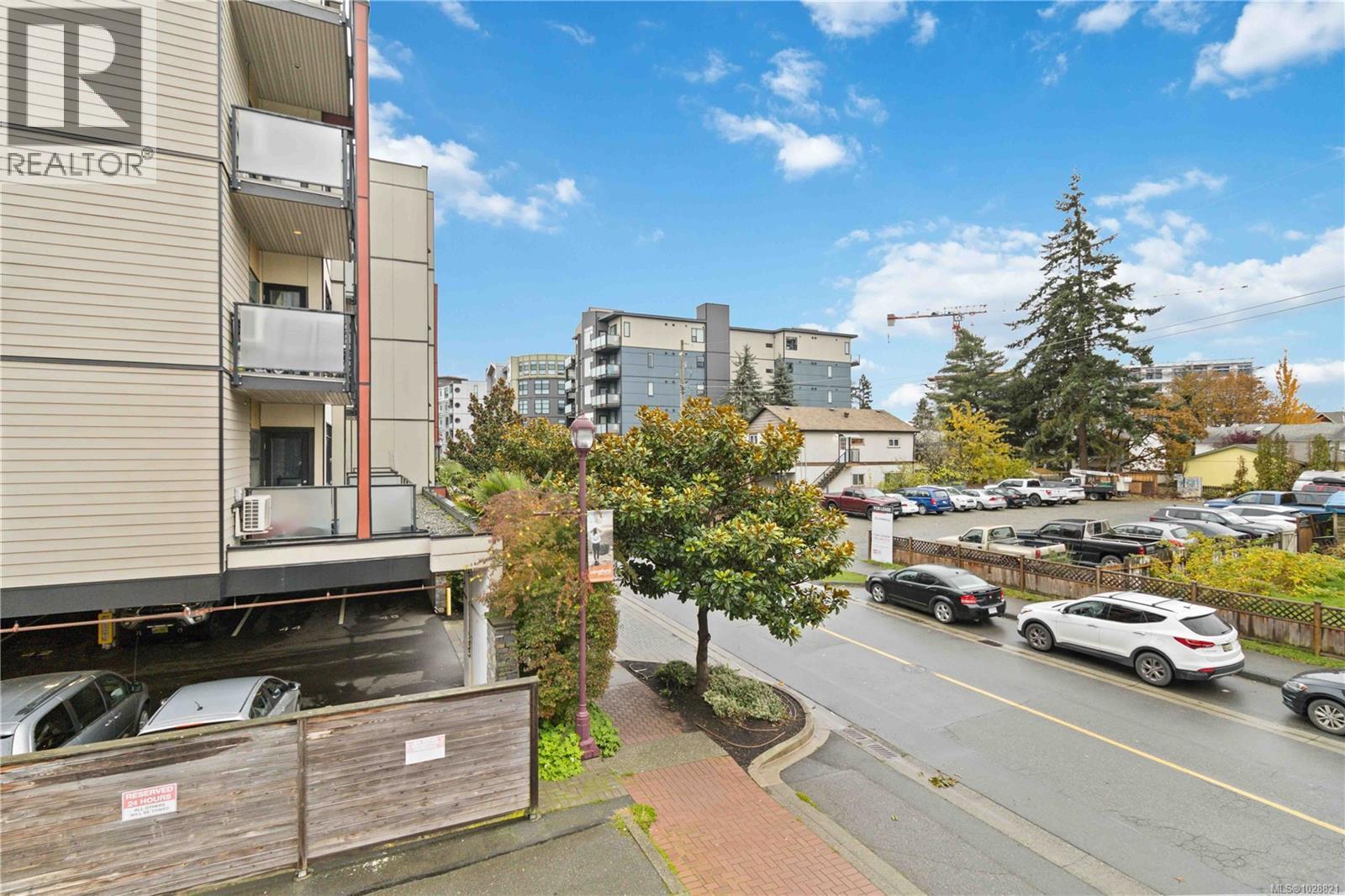 #211 2849 Peatt Rd - 21