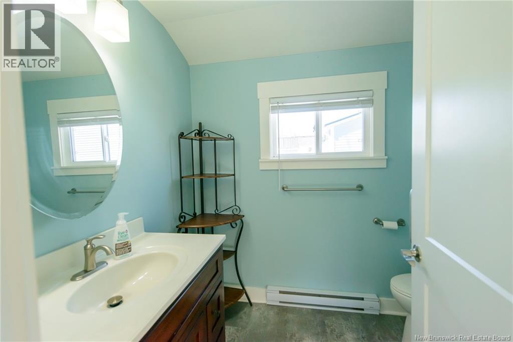 281 CARLETON STREET - 15