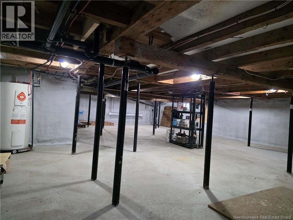 281 CARLETON STREET - 21