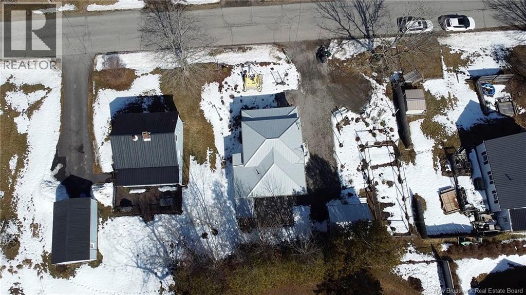 281 CARLETON STREET - 23