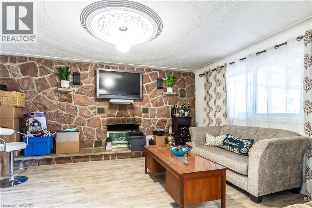 404 QUEENSTON ROAD - 14