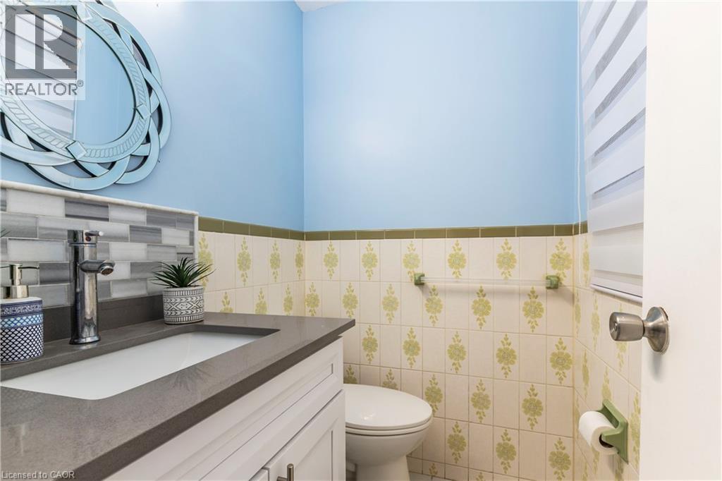 404 QUEENSTON ROAD - 8