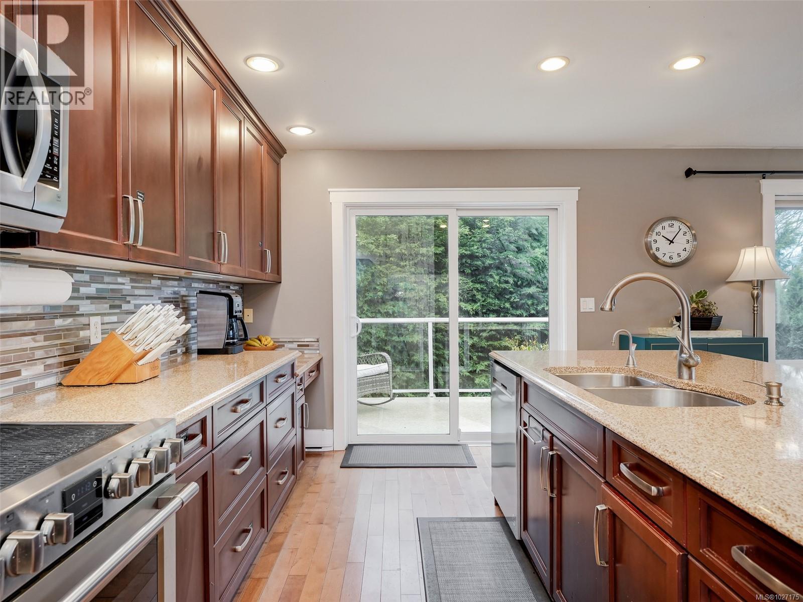  6629 Tamany Drive, Central Saanich