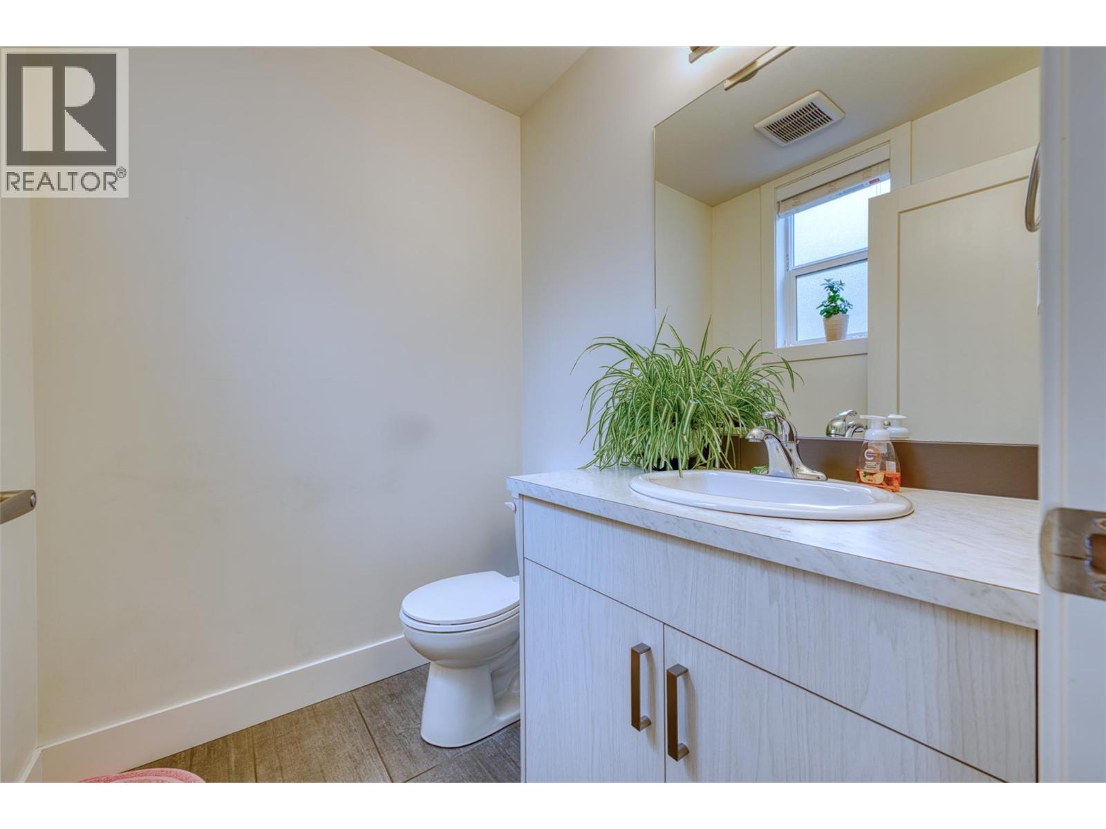 933 Mt Robson Place Unit# 25, Vernon