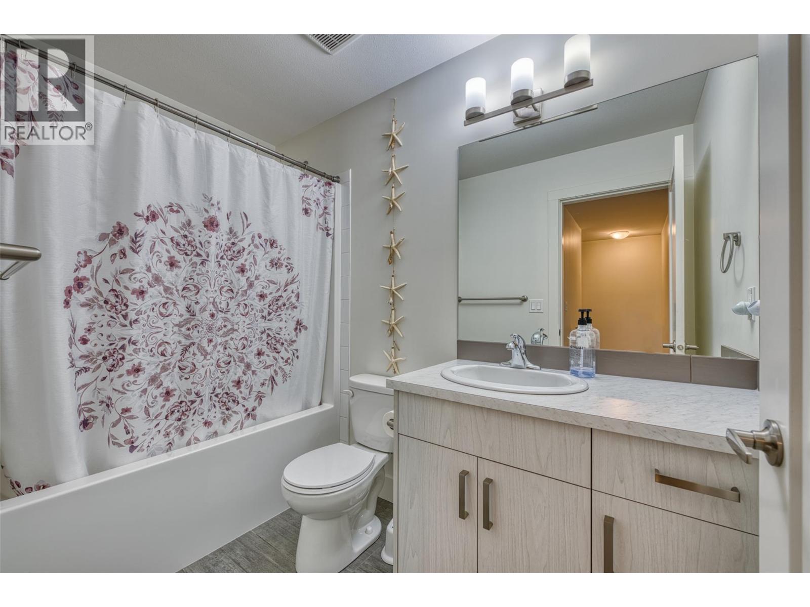 933 Mt Robson Place Unit# 25, Vernon