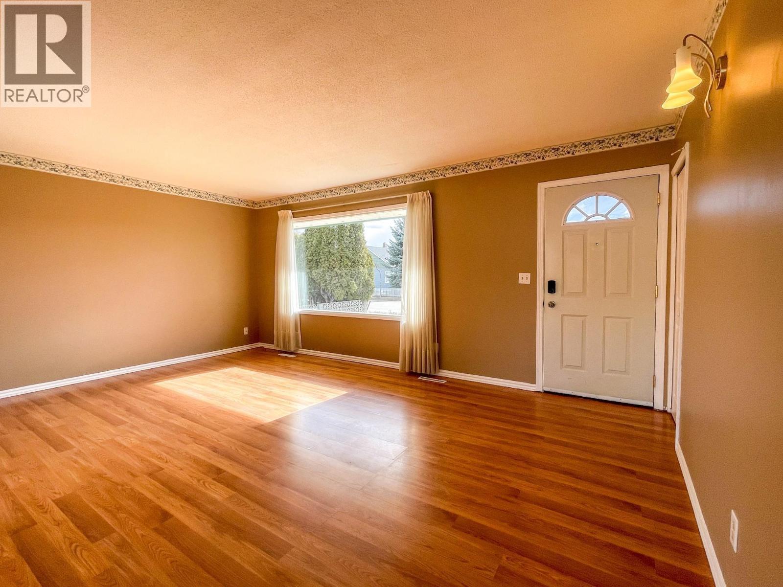  958 Stockwell Avenue, Kelowna