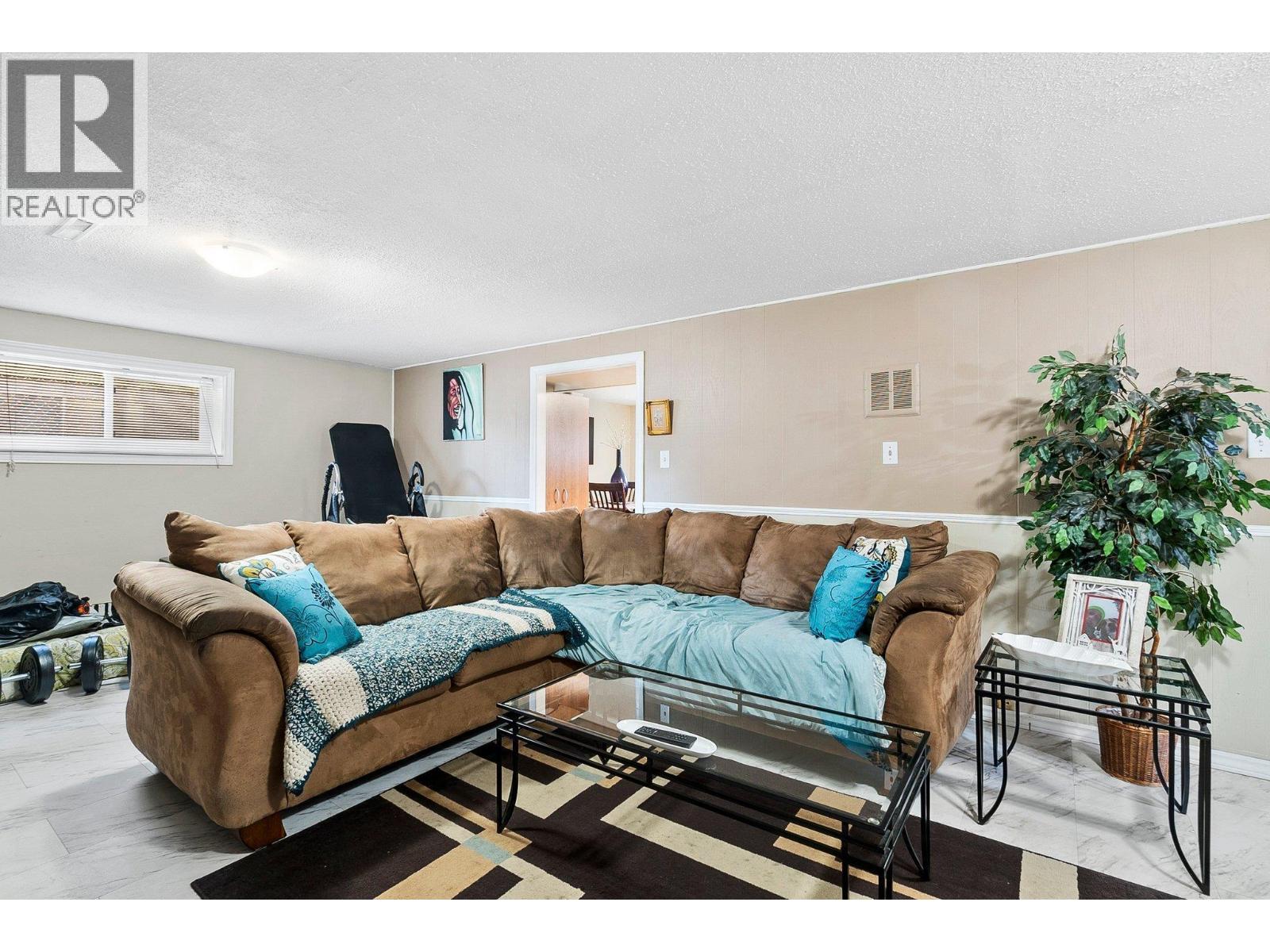  958 Stockwell Avenue, Kelowna