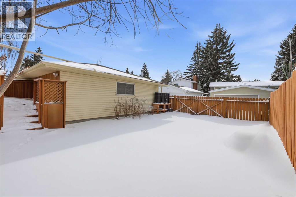 5031 VIENNA DRIVE NW - 45