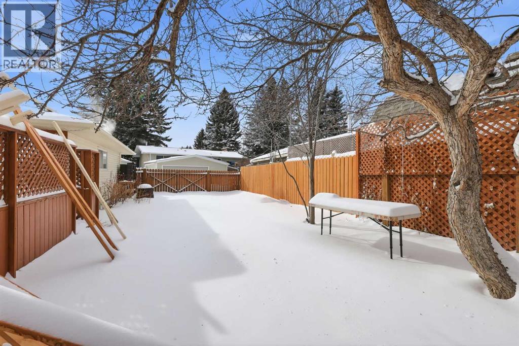 5031 VIENNA DRIVE NW - 44