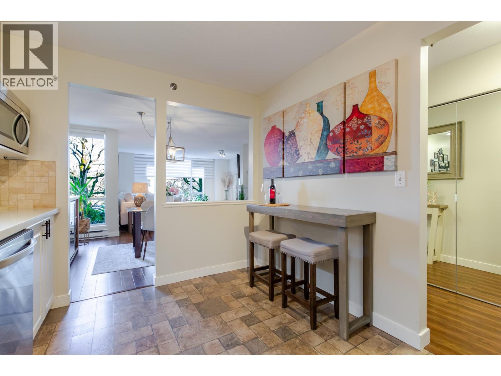 211 19142 122 AVENUE, Pitt Meadows