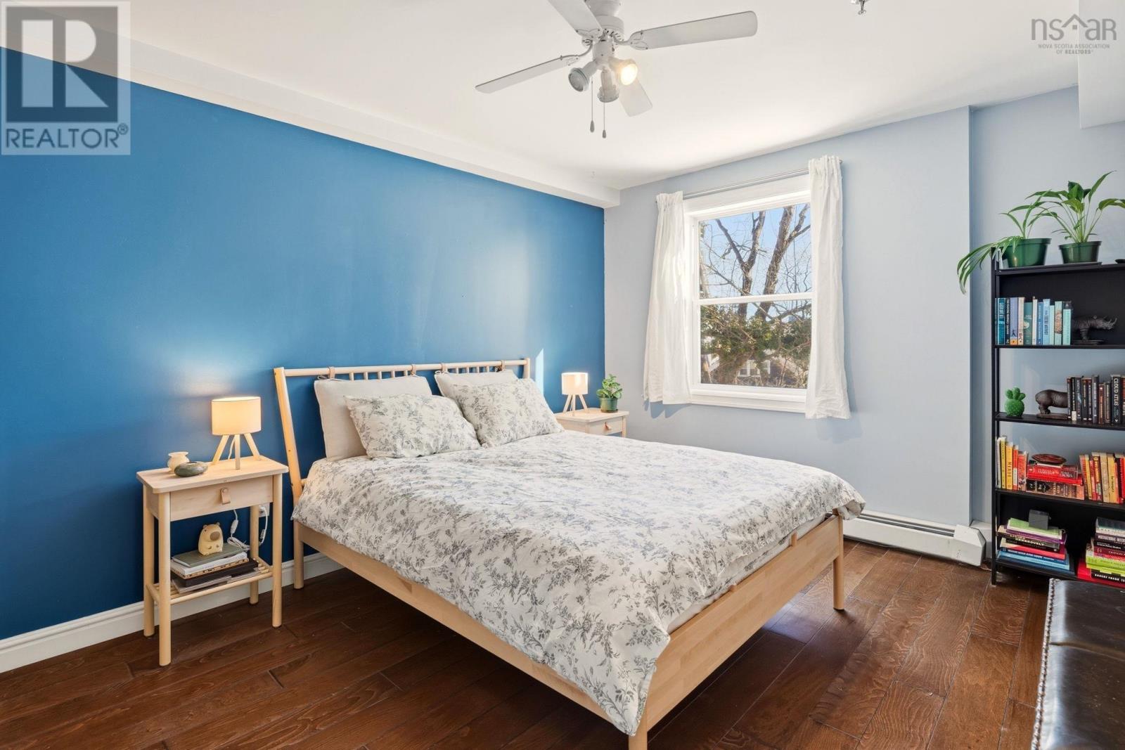 Property 20 of 21 of 209 5230 Tobin Street