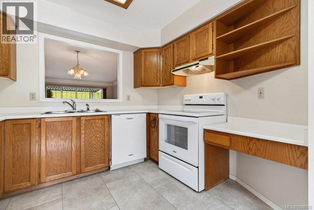 #5 50 ANDERTON AVE - 5