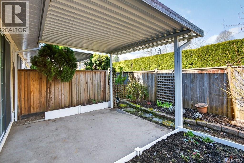 #5 50 ANDERTON AVE - 42