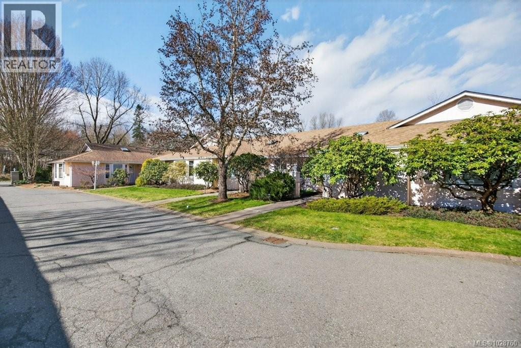 #5 50 ANDERTON AVE - 49